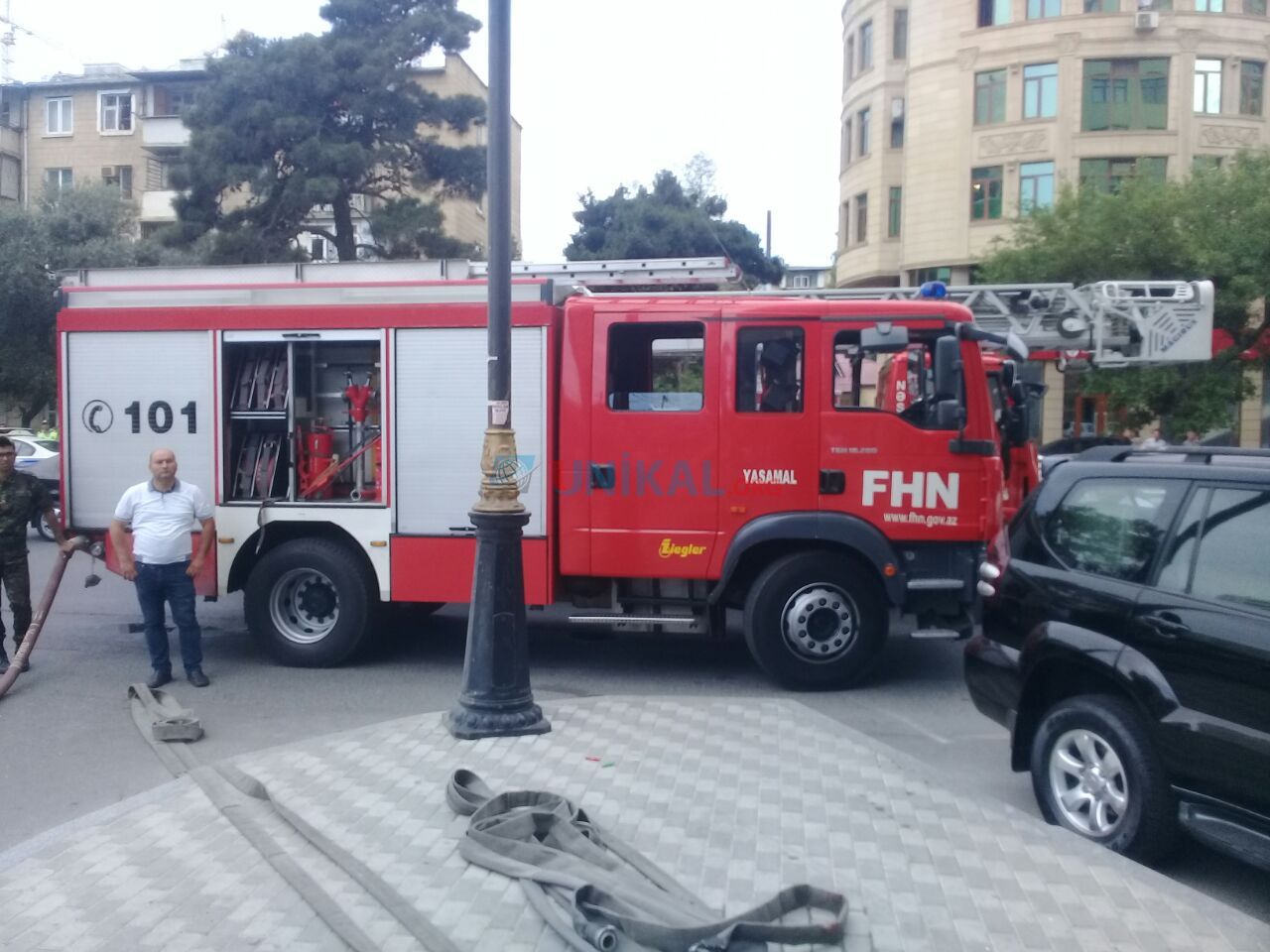 Yasamalda hündürmərtəbəli binada yanğın oldu  - FOTO